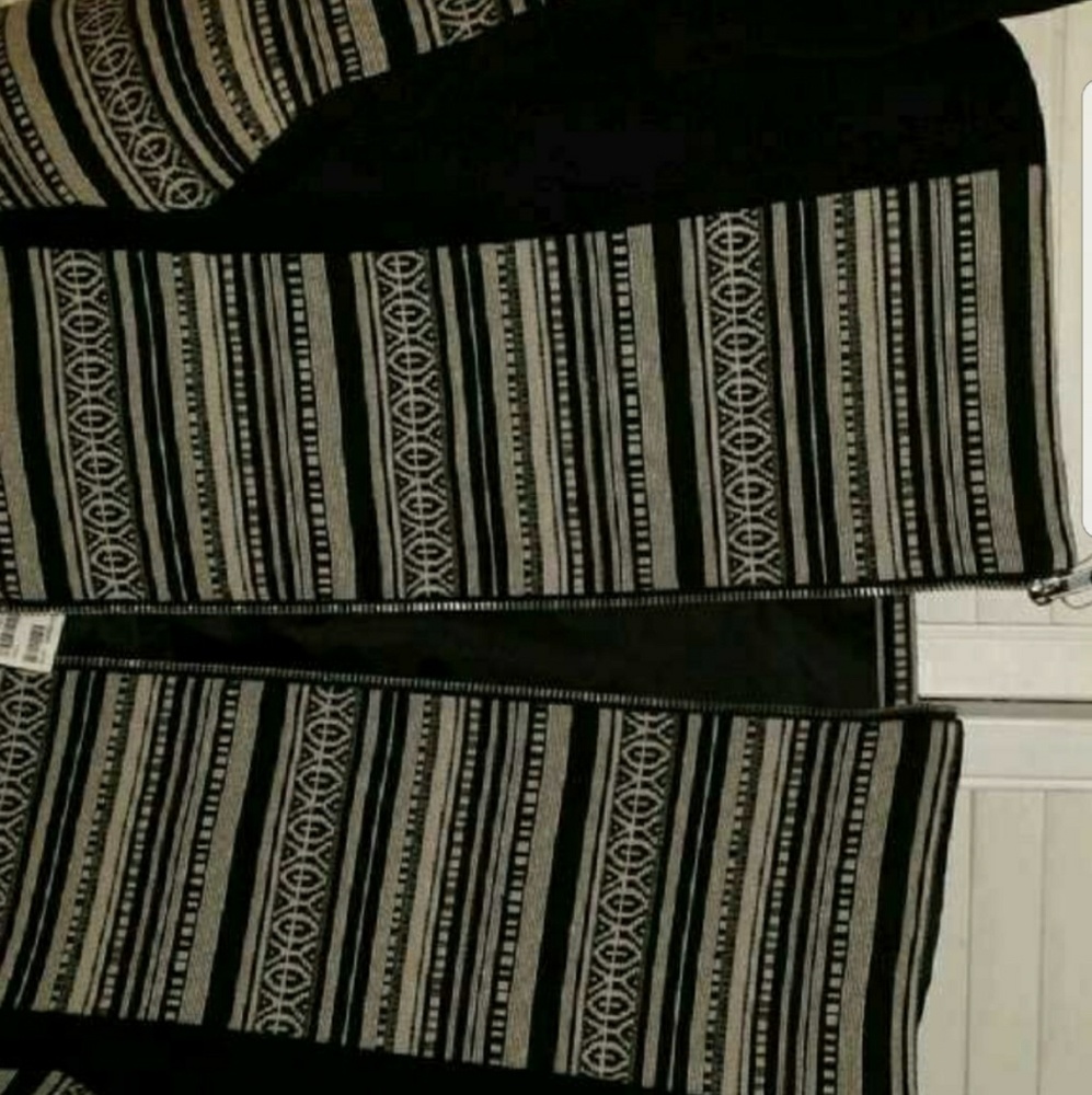 H&M - Picture 2 of 2